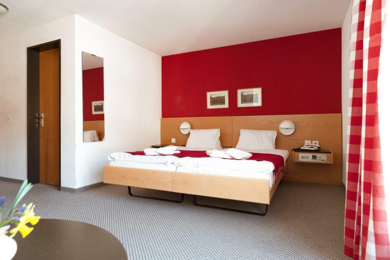 Hotel Aurora Ardez Экстерьер фото
